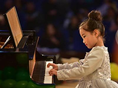 烟台请钢琴家教哪家好？